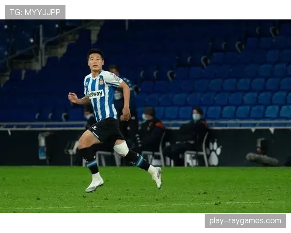 西班牙警方破获涉及西乙B联赛的假球团伙,逮捕12人 西班牙警方破获涉及西乙B联赛的假球团伙,逮捕12人