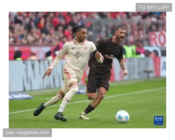 圣保利0-5惨败拜仁，降级区球队防线被快速反击彻底击溃